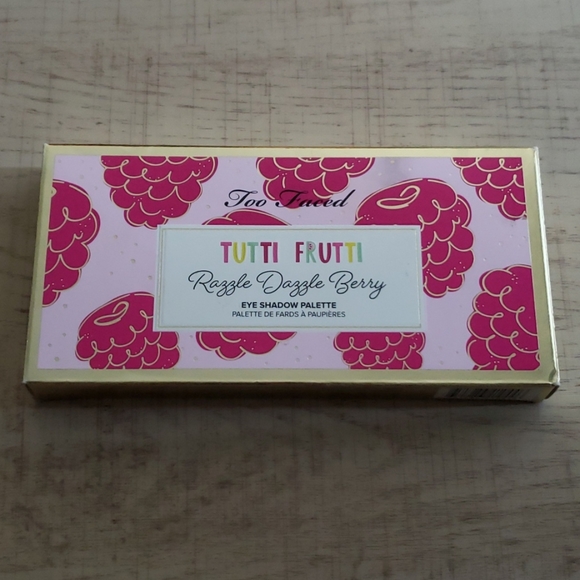 Too Faced Tutti Frutti Razzle Dazzle Berry Palette - Picture 5 of 6